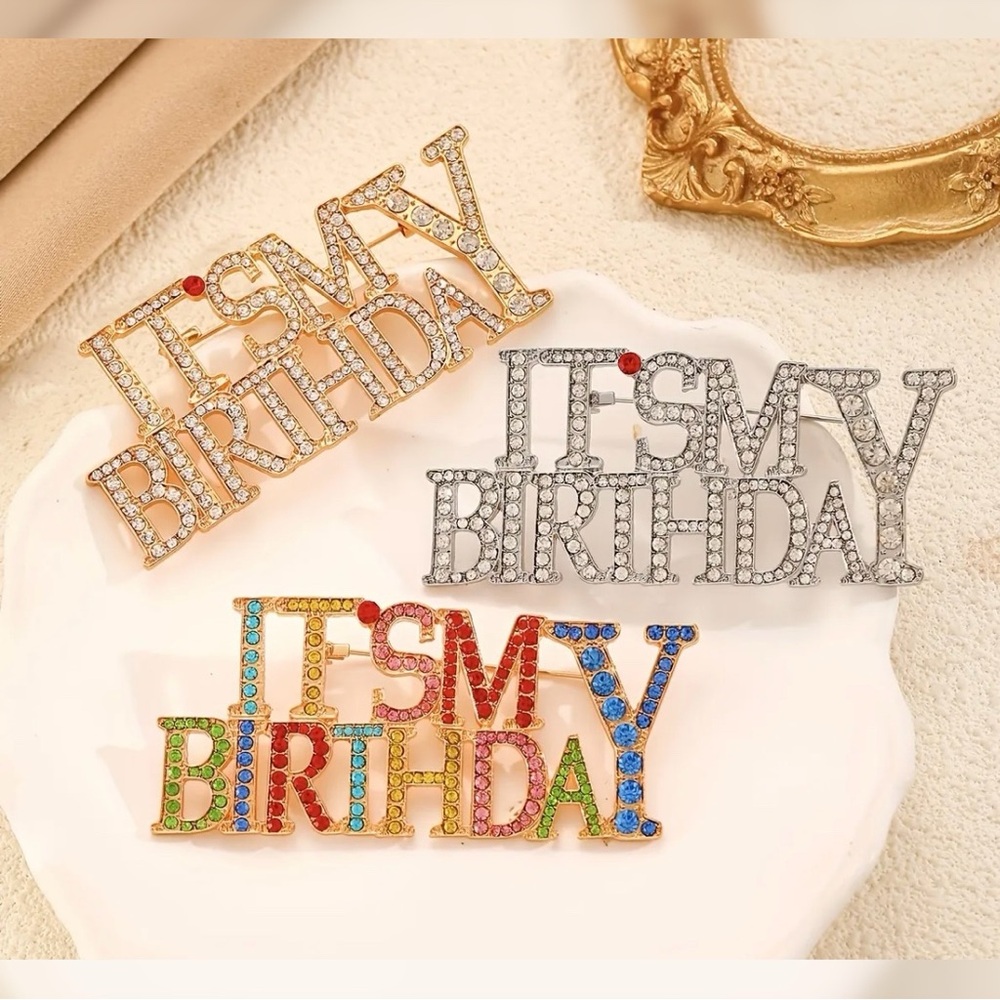 Gold-Tone 'It's My Birthday' Rhinestone Brooch 🎉 🎁 🎂 - Picture 3 of 4